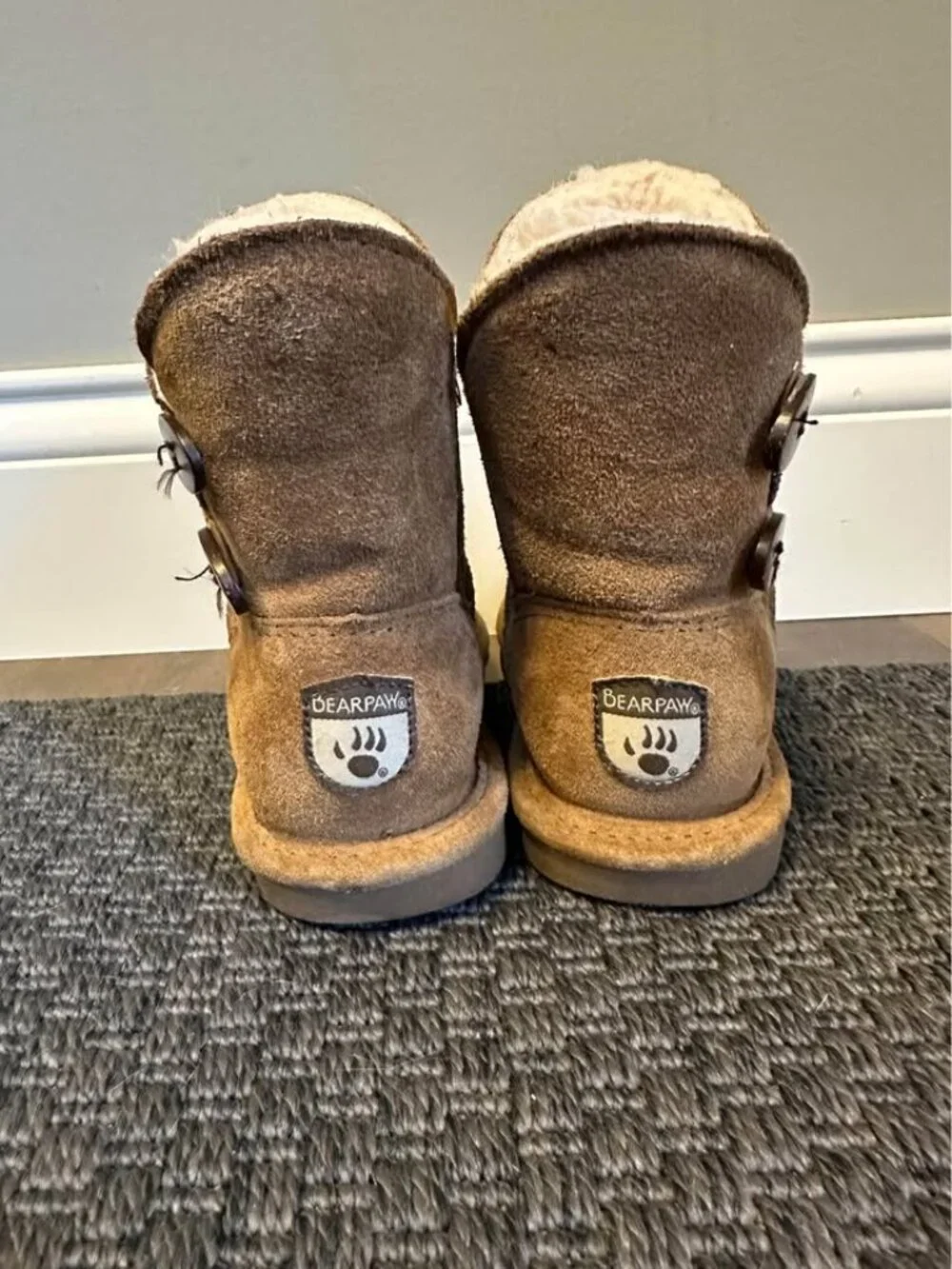Youth size 13 sherpa boots
